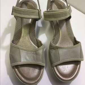 easy spirit anti gravity women's shoes